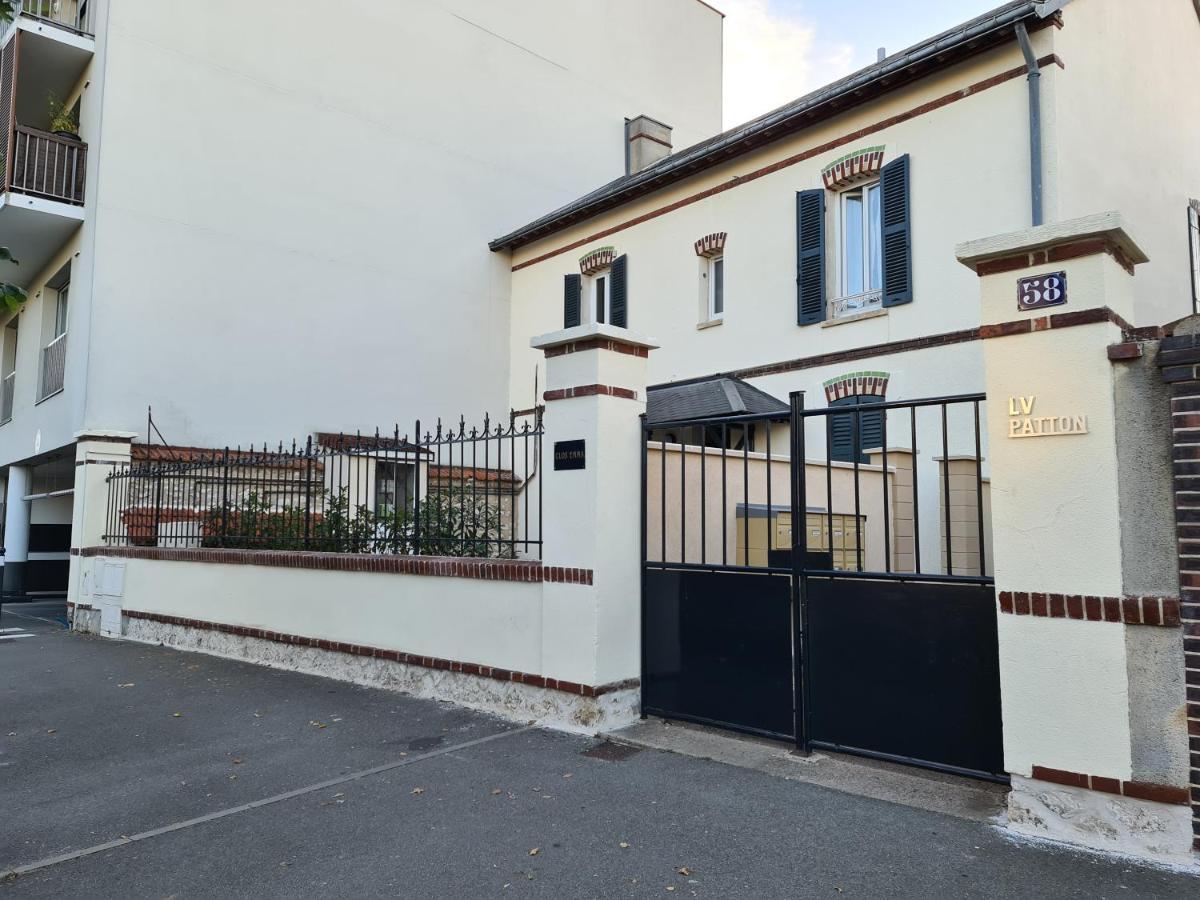 Atelier Voyageur Apartment Chartres Exterior photo